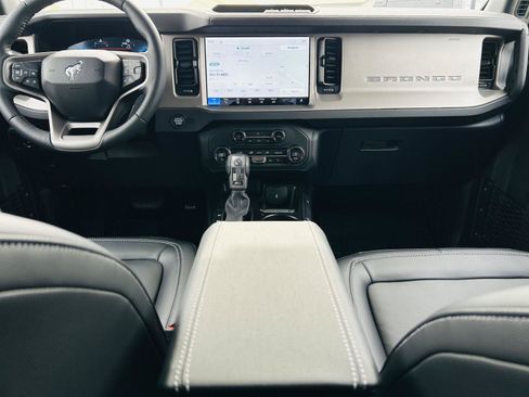 New 2026 Ford Bronco Outer Banks AWD/4WD image 23