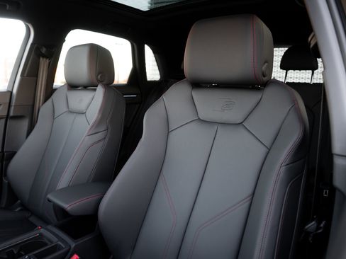 New 2025 Audi Q3 2.0T Premium Plus image 24