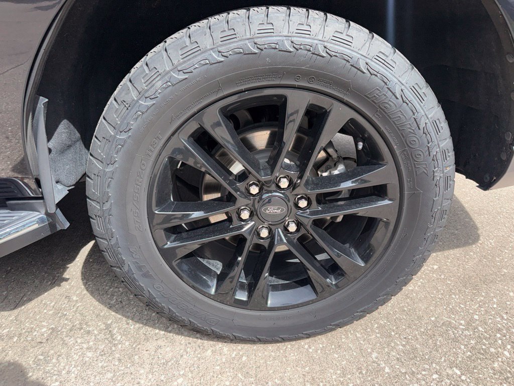 Used 2023 Ford Expedition XLT RWD image 40