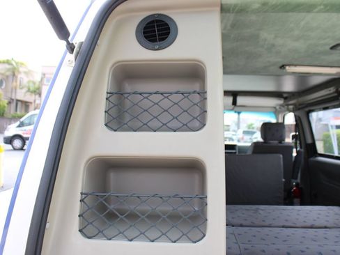 Used 1997 Volkswagen Eurovan Camper FWD image 29