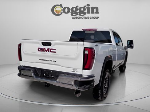 New 2026 GMC Sierra 3500 SLT w/ SLT Convenience Package image 10