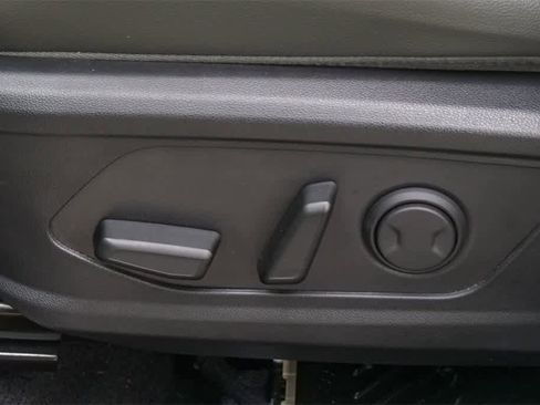 Used 2023 Hyundai Santa Cruz Limited image 20