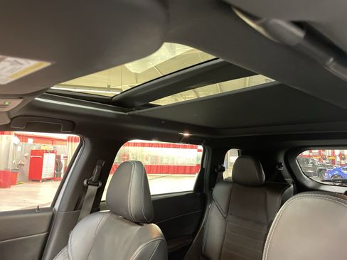 Used 2022 Mitsubishi Outlander SEL Black Edition image 28