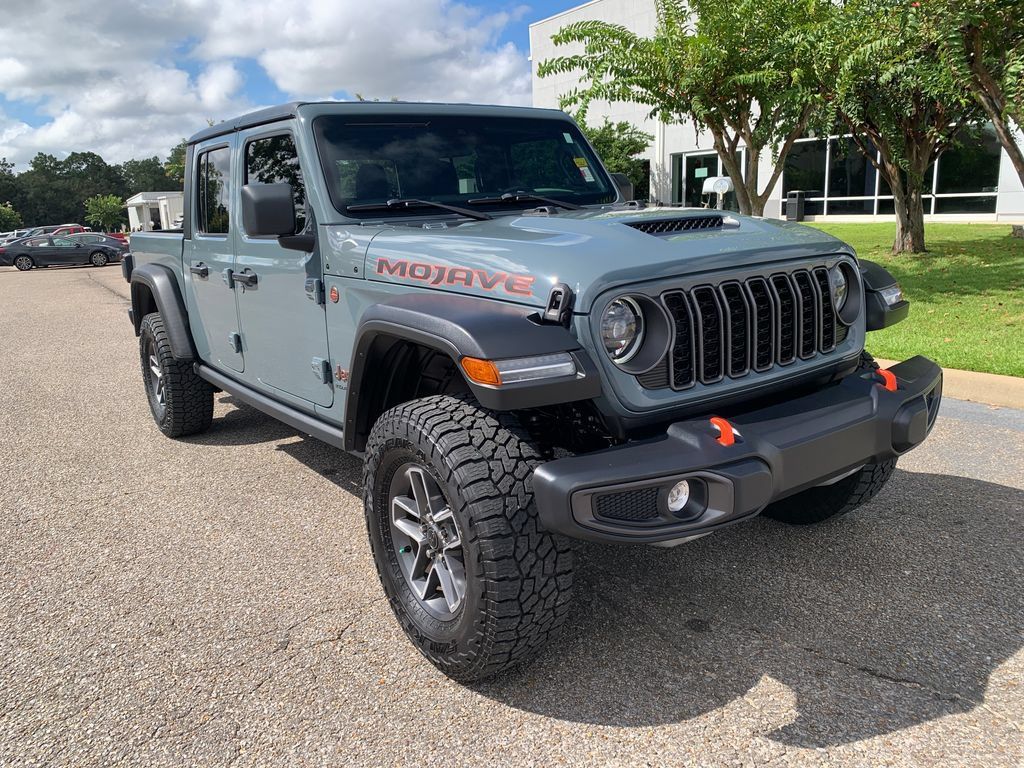 Used 2024 Jeep Gladiator Mojave w/ Convenience Group AWD/4WD image 1
