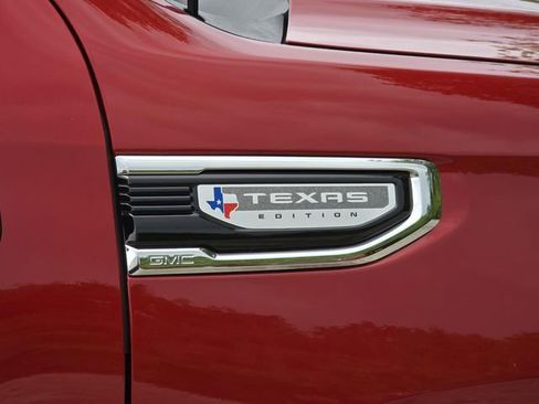 New 2026 GMC Sierra 1500 SLT image 5