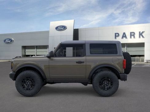 New 2026 Ford Bronco 2-Door w/ Sasquatch Package image 3