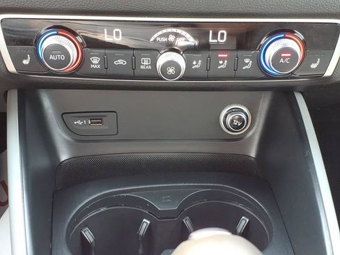 Used 2018 Audi A3 2.0T Premium FWD image 19