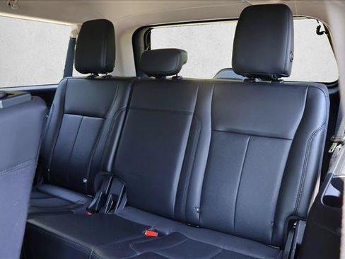 Used 2022 Ford Expedition Max XLT AWD/4WD image 24