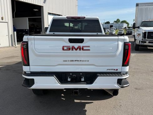 Used 2024 GMC Sierra 2500 AT4 w/ AT4 Premium Plus Package image 20
