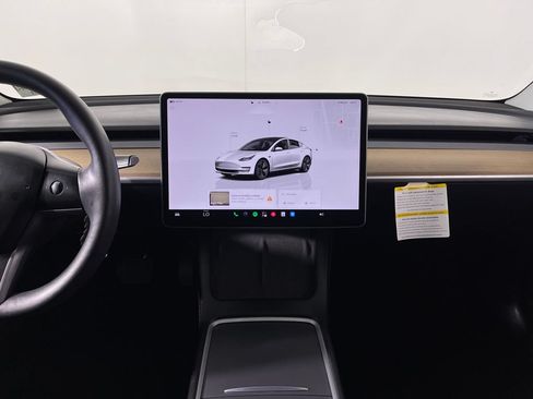 Used 2023 Tesla Model 3 Standard Range RWD image 16