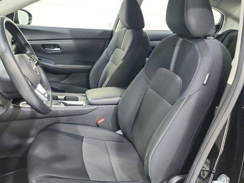 Certified 2025 Nissan Sentra SV FWD image 11