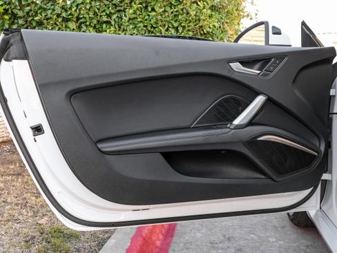 Used 2017 Audi TT 2.0T image 39