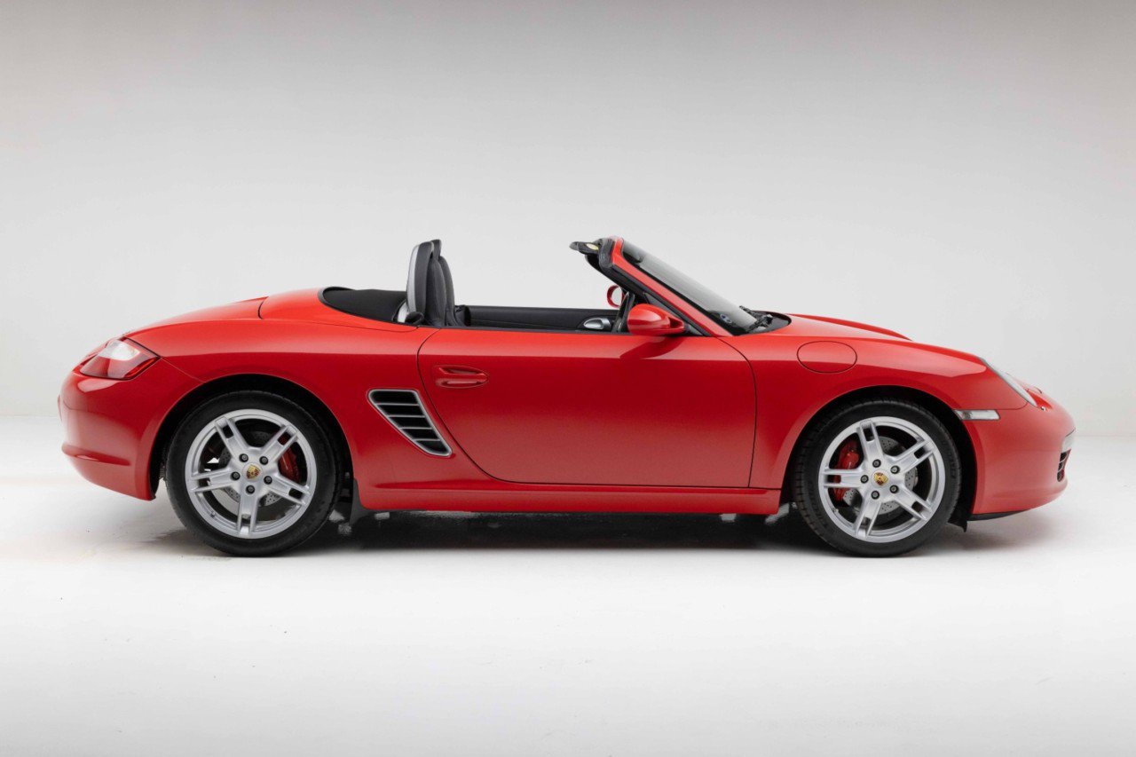 Used 2005 Porsche Boxster S RWD image 15