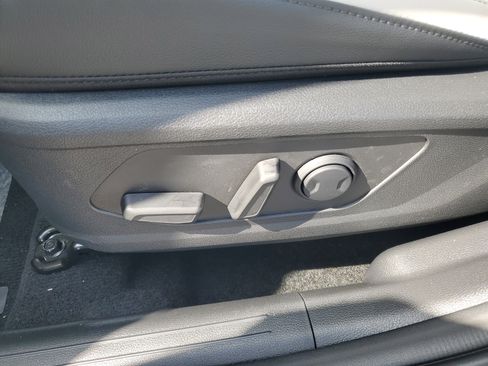 New 2026 Kia Sportage EX image 13