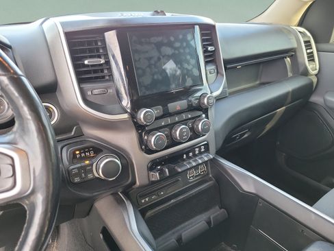 Used 2019 RAM 1500 Big Horn AWD/4WD image 23
