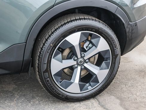 New 2026 Volvo XC40 B5 Plus w/ Protection Package Premier AWD/4WD image 10