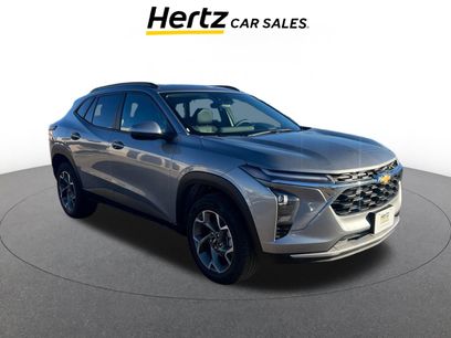 Used 2025 Chevrolet Trax LT