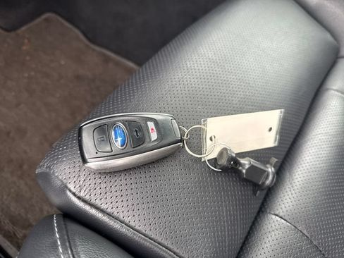 Used 2024 Subaru Outback Limited AWD/4WD image 30