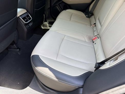 Used 2020 Subaru Outback Limited AWD/4WD image 16