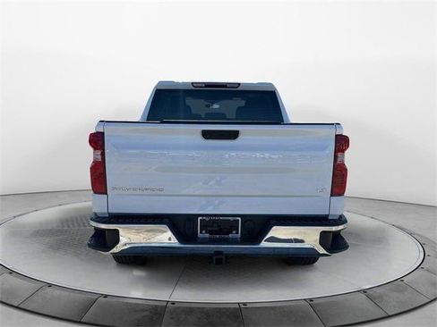 Used 2025 Chevrolet Silverado 1500 LT image 6