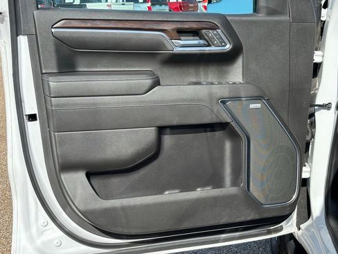 Used 2022 GMC Sierra 1500 SLT w/ SLT Convenience Package RWD image 26