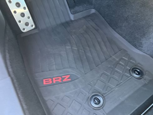 Used 2024 Subaru BRZ Premium image 17