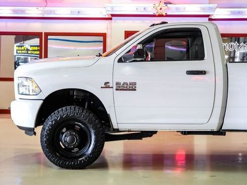 Used 2018 RAM 3500 Tradesman w/ Power & Remote Entry Group AWD/4WD image 12