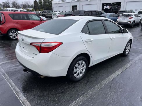 Used 2014 Toyota Corolla LE image 9