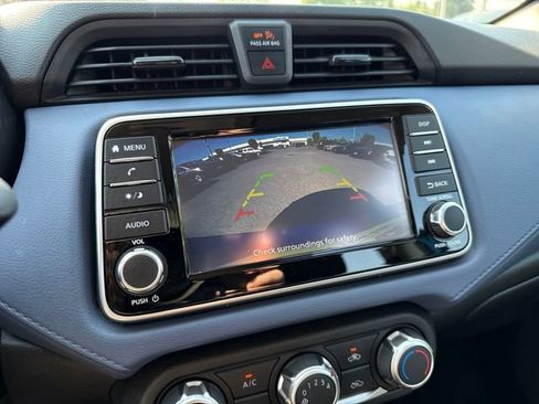 Used 2023 Nissan Versa SV FWD image 22