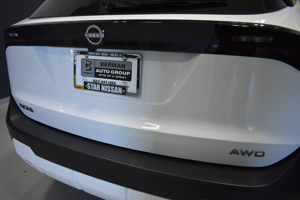 Certified 2026 Nissan Kicks SV AWD/4WD image 12