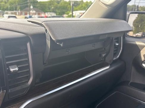 Used 2023 GMC Sierra 1500 Elevation w/ X31 Off-Road Package AWD/4WD image 40