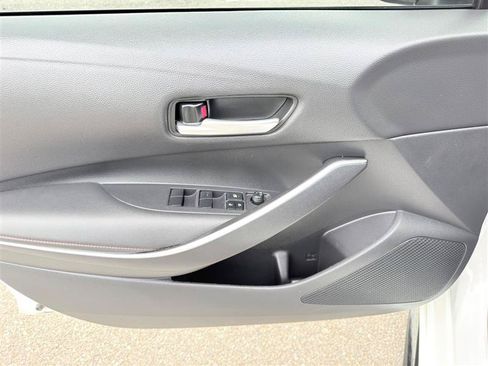 Used 2024 Toyota Corolla SE FWD image 10