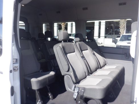 Used 2024 Ford Transit 350 XLT image 9