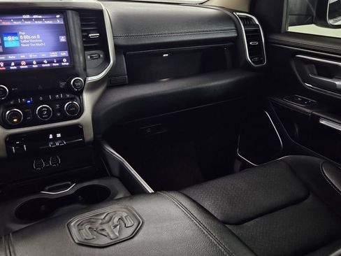 Used 2020 RAM 1500 Laramie AWD/4WD image 12
