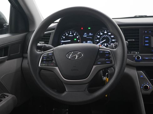 Used 2017 Hyundai Elantra SE w/ Cargo Package FWD image 15