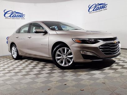 Used 2025 Chevrolet Malibu LT