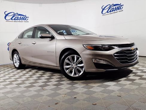Used 2025 Chevrolet Malibu LT image 1