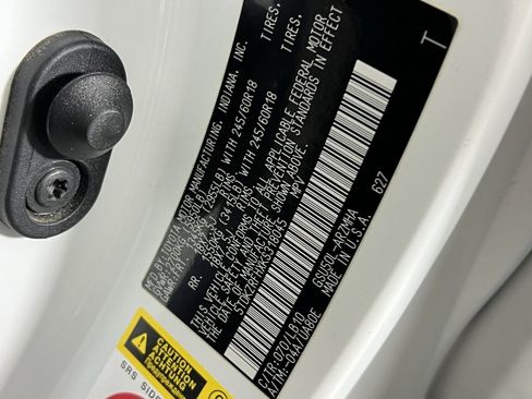 Used 2019 Toyota Highlander XLE image 32