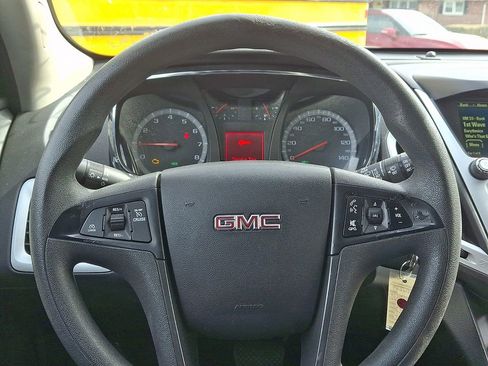 Used 2016 GMC Terrain SLE image 17