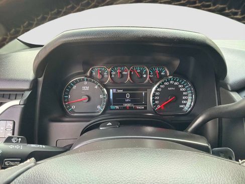 Used 2016 Chevrolet Suburban LT AWD/4WD image 29