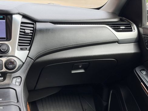 Used 2018 Chevrolet Tahoe Premier AWD/4WD image 34