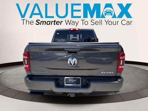 Used 2022 RAM 2500 Laramie AWD/4WD image 4