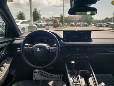 Used 2023 Honda Accord Sport image 23