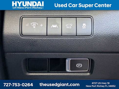 Used 2023 Hyundai Santa Fe SEL AWD/4WD image 32