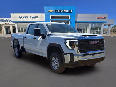 Used 2025 GMC Sierra 2500 Pro image 3