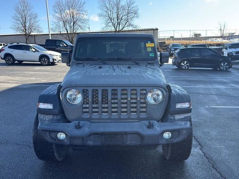Used 2019 Jeep Wrangler Unlimited Sport S image 2