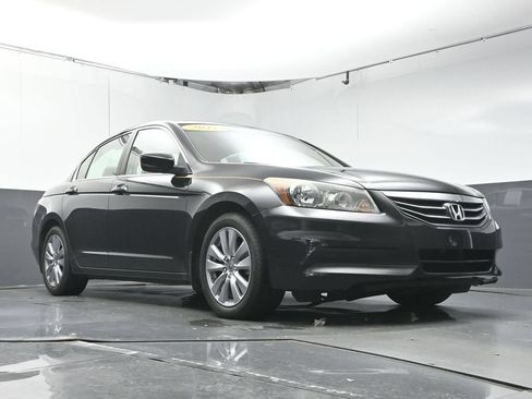Used 2011 Honda Accord EX-L image 32
