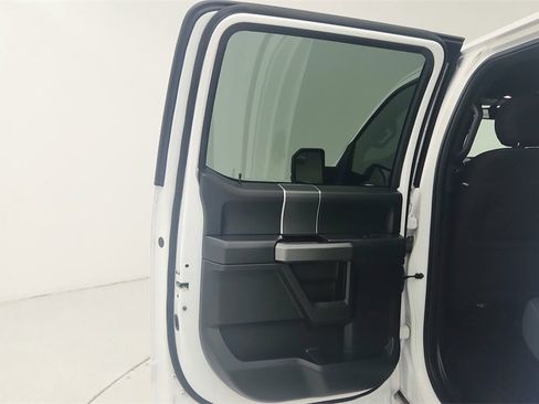 Used 2018 Ford F150 XLT w/ Equipment Group 302A Luxury image 22