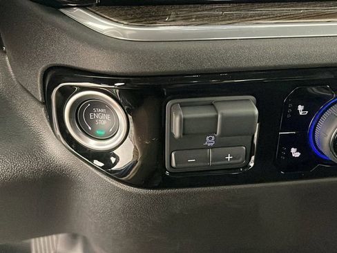 New 2025 Chevrolet Silverado 2500 LT w/ Convenience Package AWD/4WD image 27