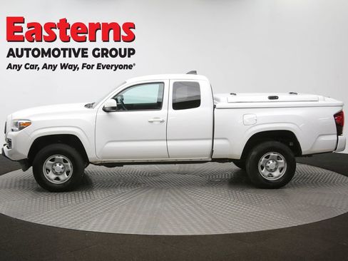 Used 2022 Toyota Tacoma SR image 59